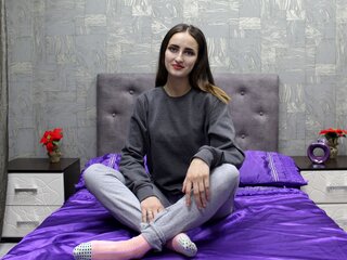 Adult naked camshow JulieEdwards